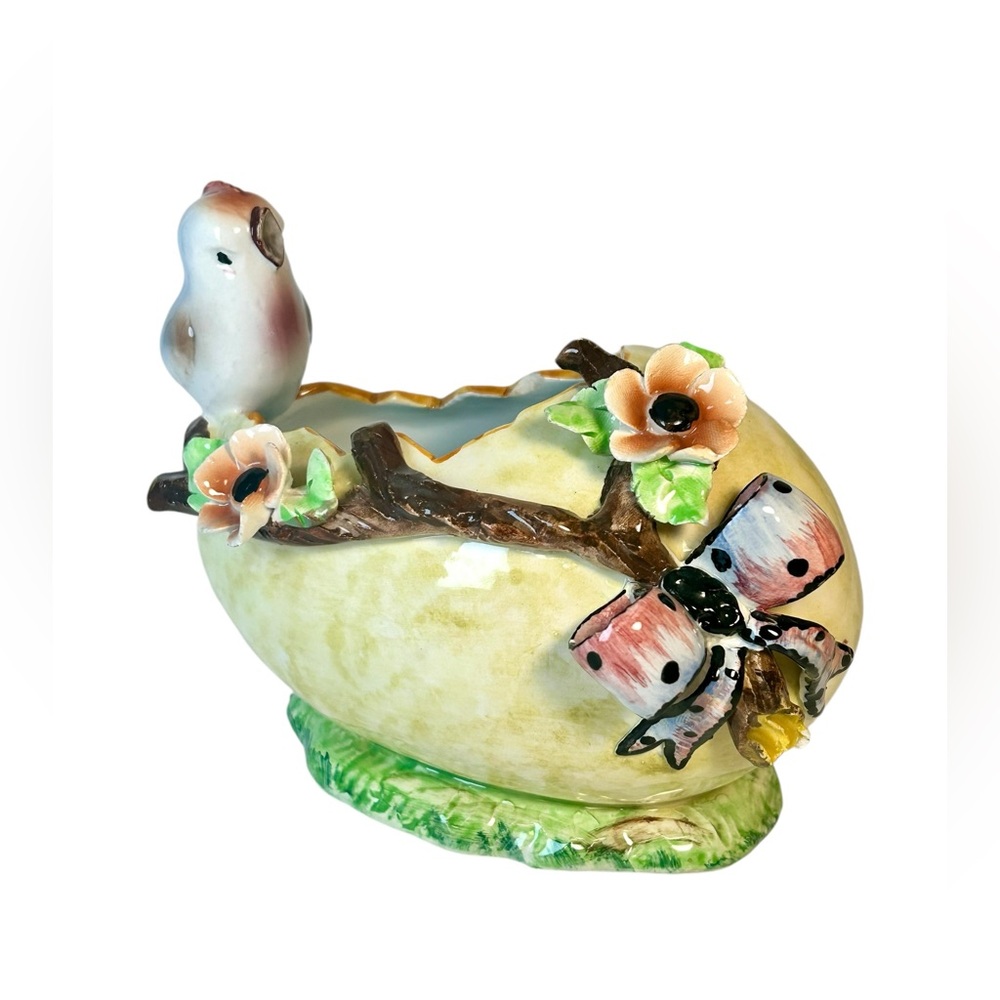 Italian handcrafted porcelain bird miniature planter. Charming cottage decor.